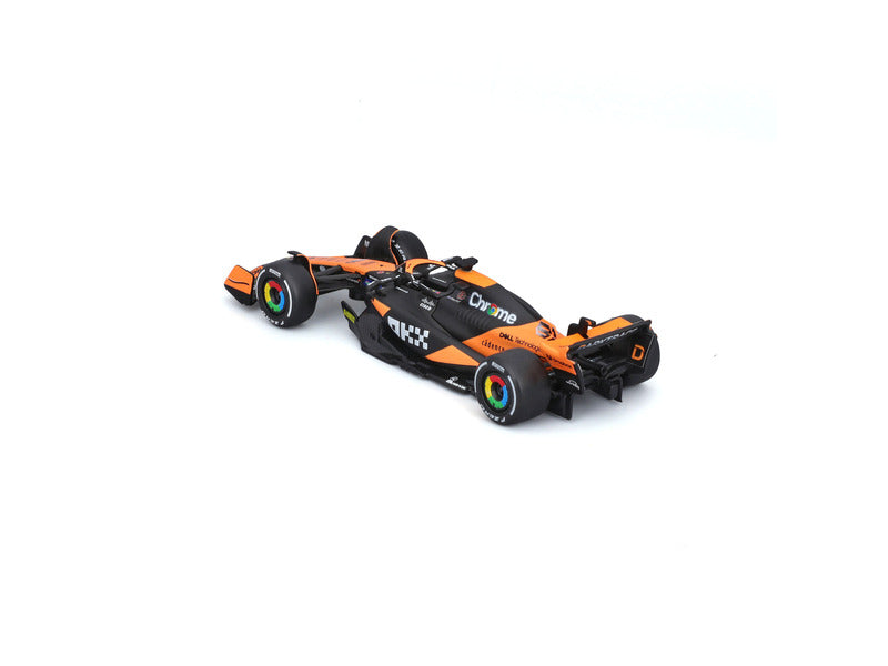 McLaren model car, bburago, Oscar Piastri, 1:43, #4, MCL38