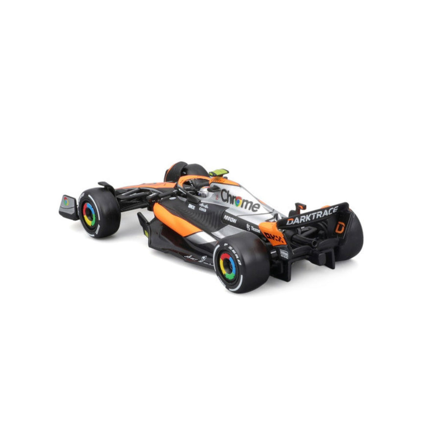 Coche de Fórmula 1 McLaren, con casco, MCL60, bburago, 1:43, Lando Norris #4