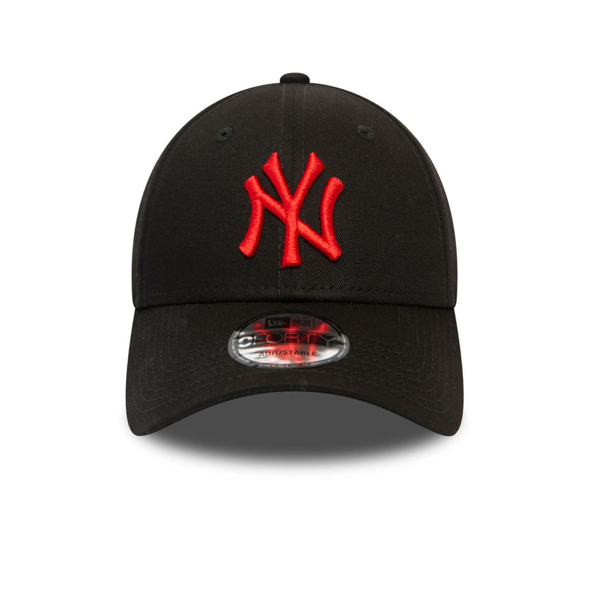 New York Yankees cap, red logo, New Era, 9FORTY, black