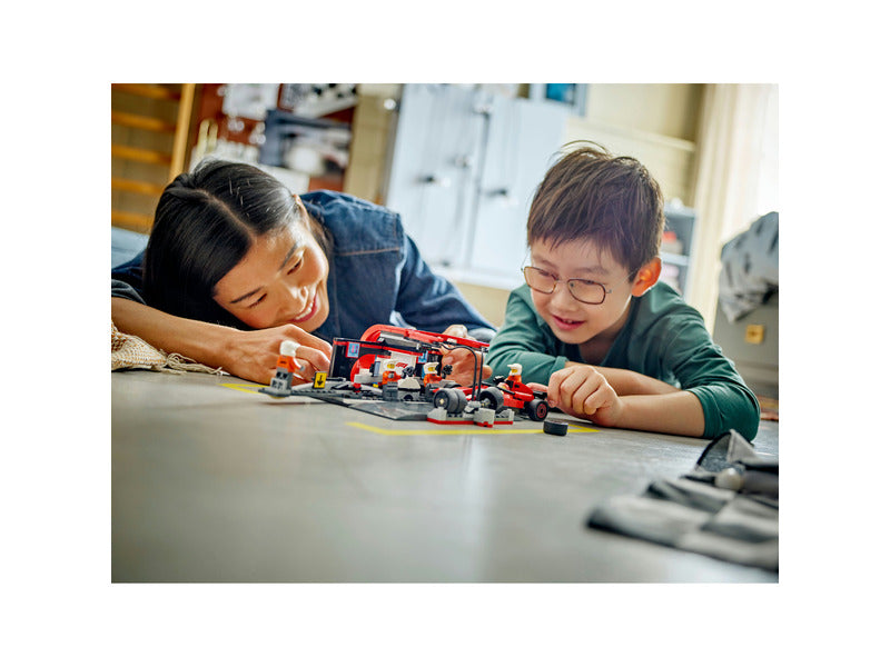 Ferrari, F1 LEGO® City 60443, with pit stop race car and crew 🔥