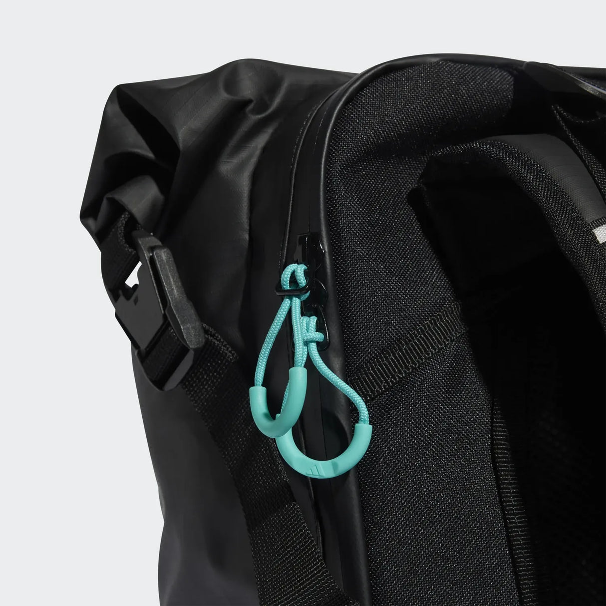 Mercedes APS backpack š„