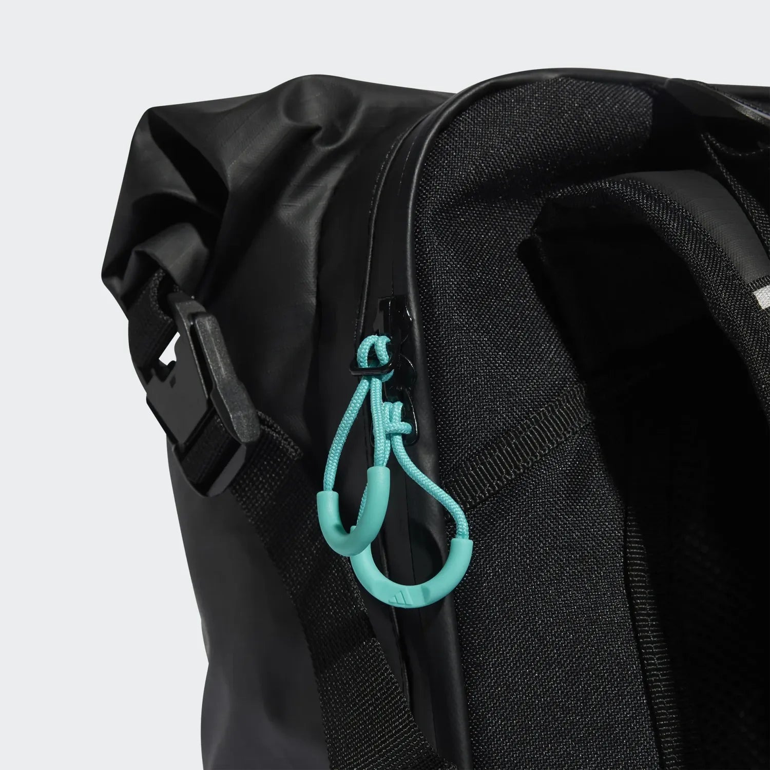 Mercedes APS backpack š„