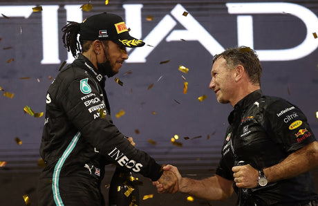 Horner: "Hamilton looks good in red, and this is good for F1 too!"