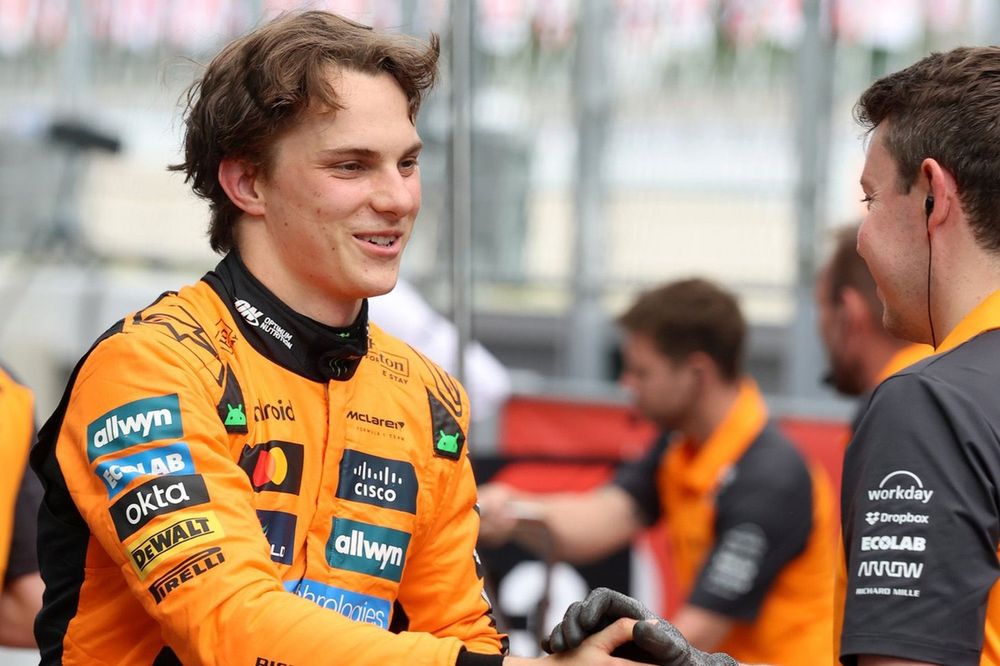Piastri Reveals Shocking Secrets From First 2026 McLaren Drive!