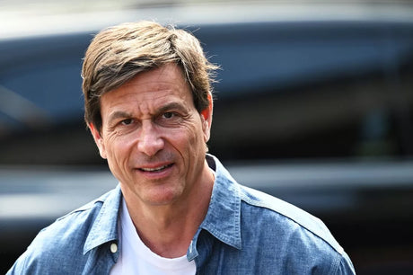 Toto Wolff denies favouritism claims between Mercedes drivers