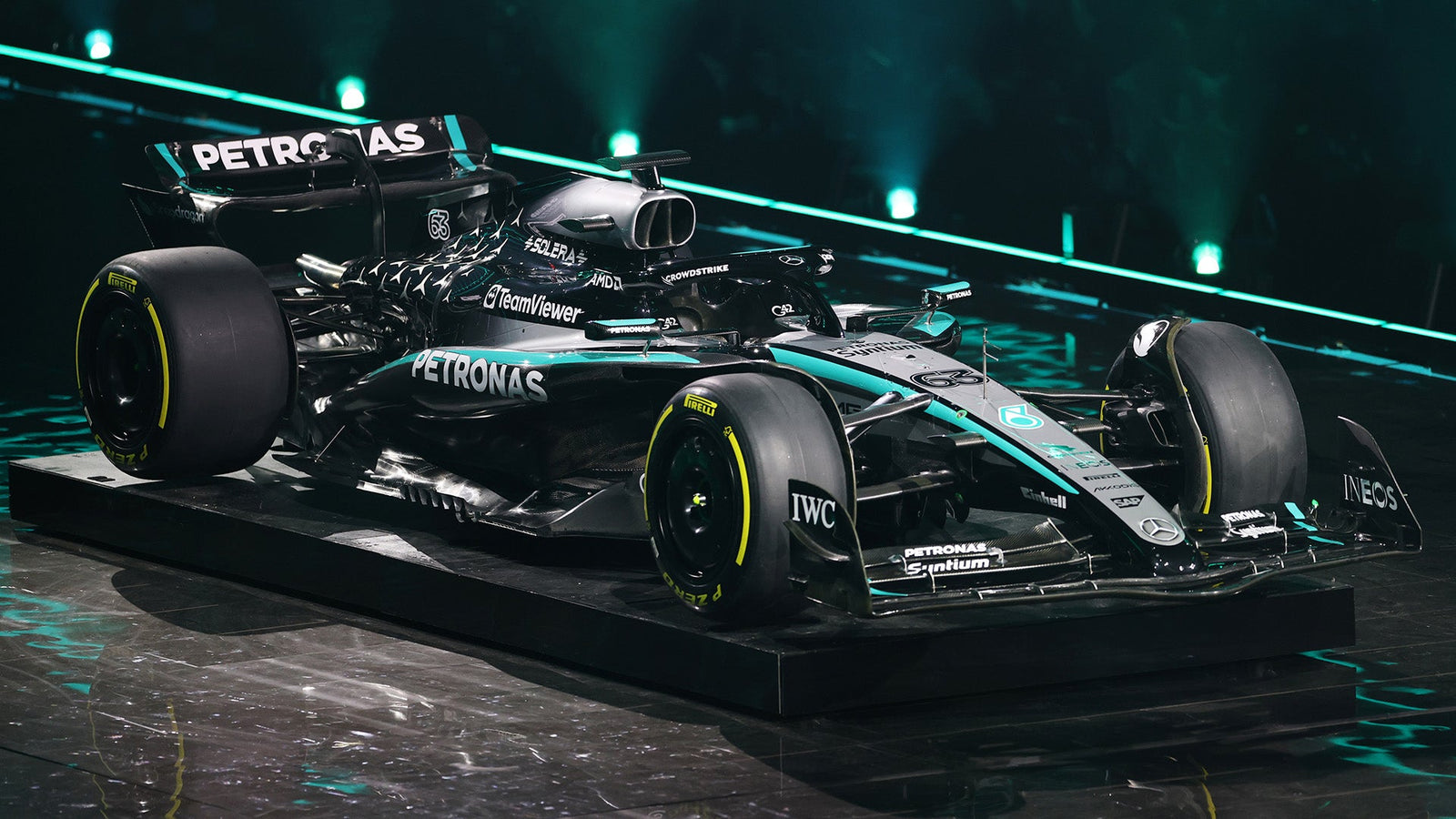 Mercedes' Secret 2025 Wing Exposed—FIA Cracks Down!