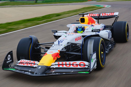 Rising Star Crawford Dominates Abu Dhabi F2 Post-Season Test!