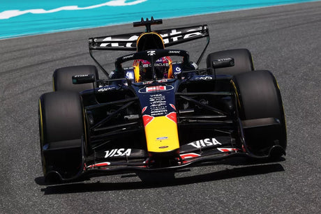 Red Bull ends rotating rear wing after Verstappen crash