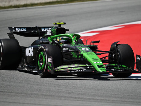 Rising Star Rachel Robertson Joins Puma for F1 Academy 2026!