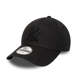 New York Yankees baseball cap, Black