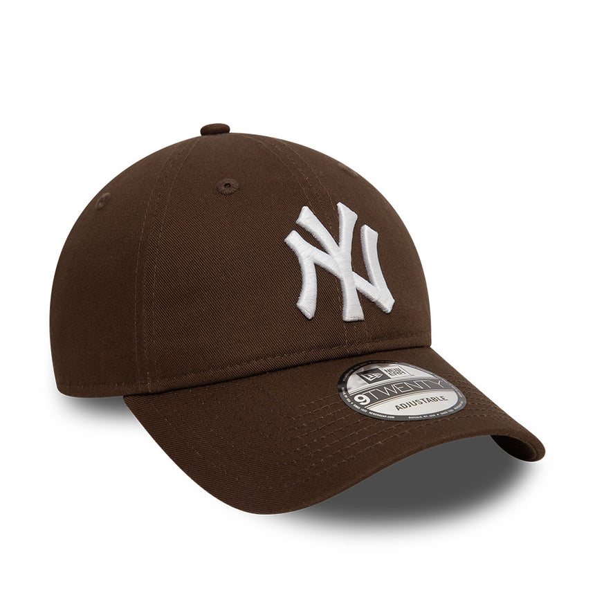 New York Yankees cap, New Era, 9TWENTY, essential, brown