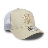 New York Yankees cap, New Era, trucker, essential, beige