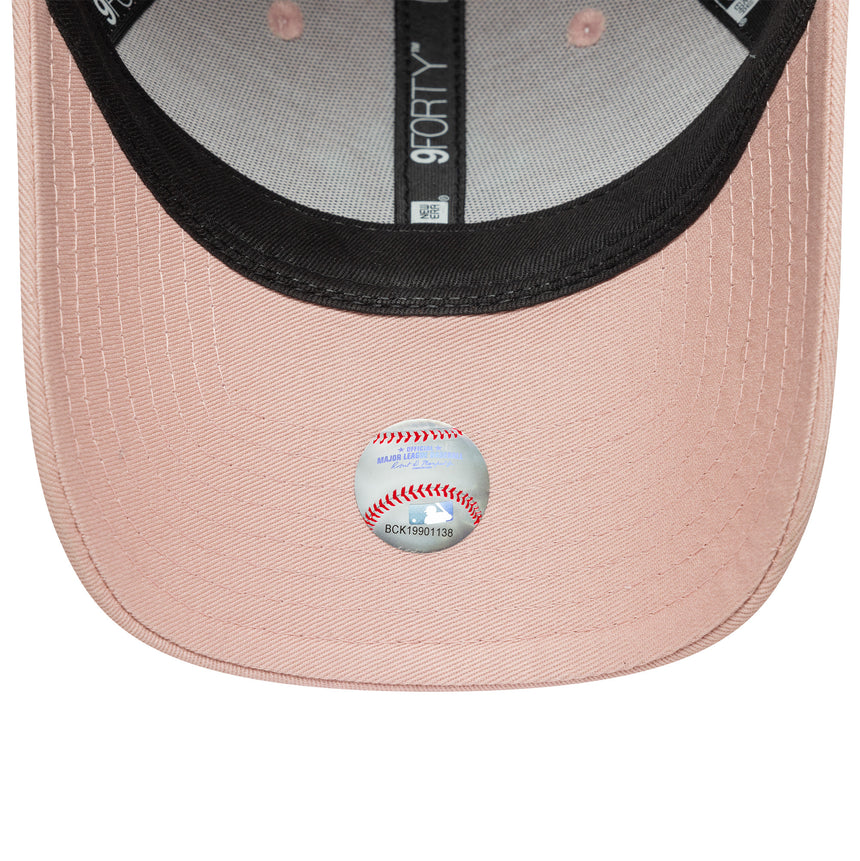 New York Yankees cap, metallic logo, New Era, 9FORTY, women, pink