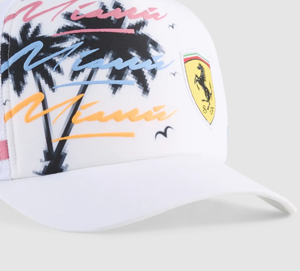 Gorra de camionero con bocetos de Ferrari 🔥
